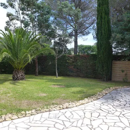 Les Hibiscus Villa Saint-Raphaël