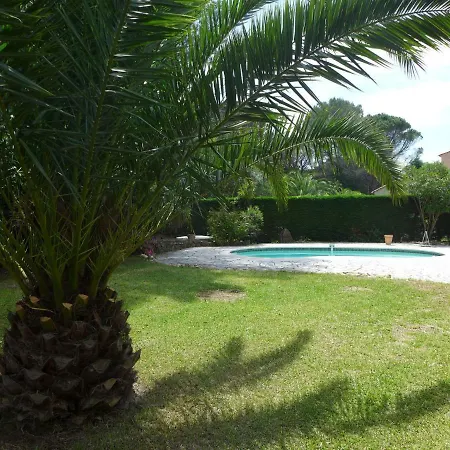 Les Hibiscus Villa Saint-Raphaël